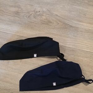 Figs - Black and Navy Scrub Caps